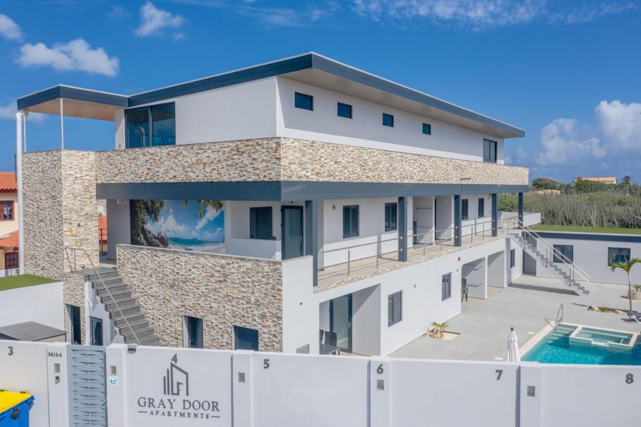 Gray Door Apartments - Adults Only Palm Beach Buitenkant foto