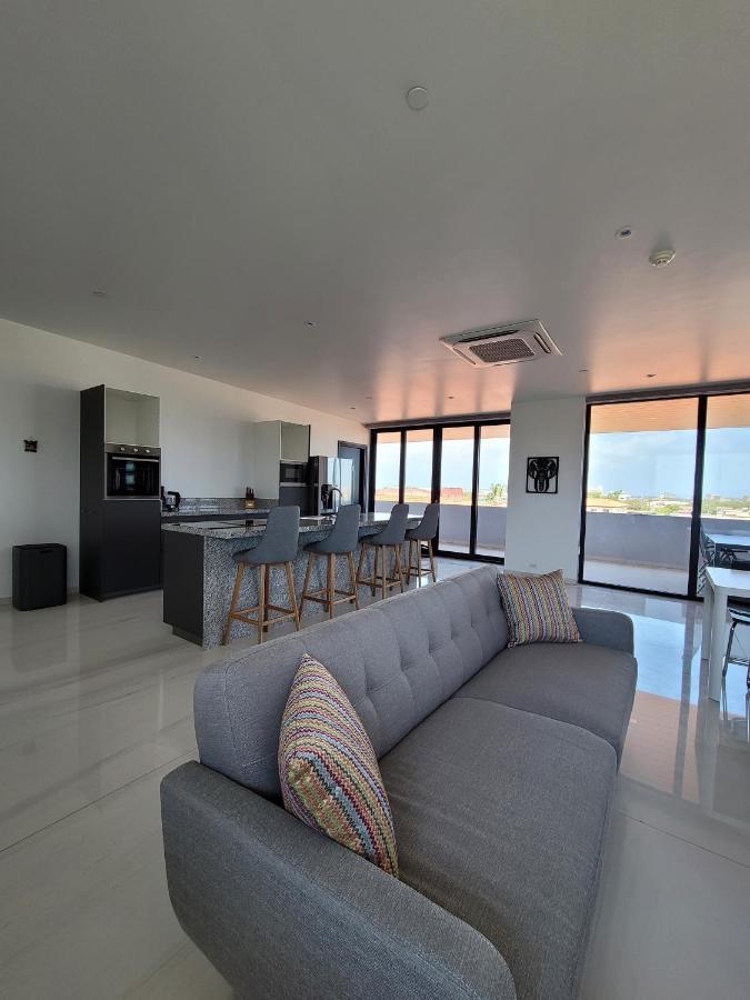 Gray Door Apartments - Adults Only Palm Beach Buitenkant foto